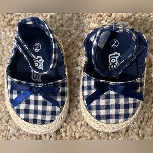 Teeny Toes Blue Plaid Checkered Baby Shoes USA Size 2